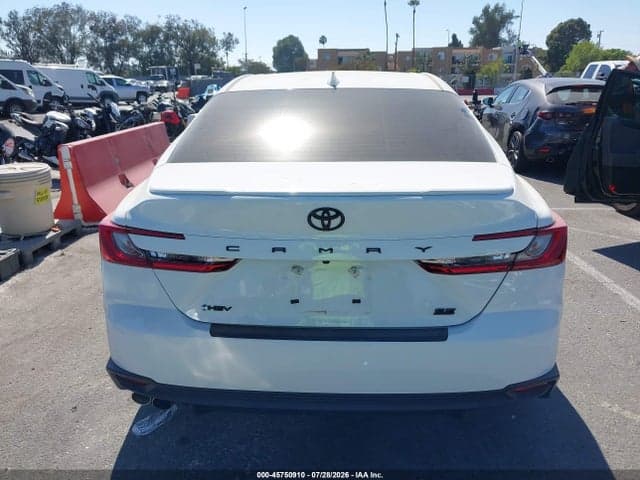 2026 TOYOTA CAMRY SE 17
