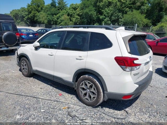 2019 SUBARU FORESTER PREMIUM 3