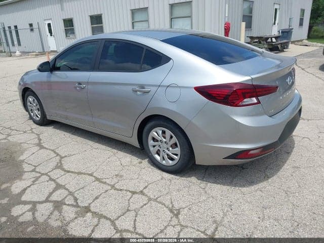 2020 HYUNDAI ELANTRA SE 3