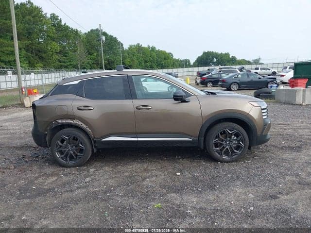 2026 NISSAN KICKS SR 14