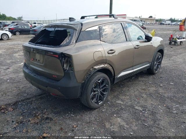 2026 NISSAN KICKS SR 4