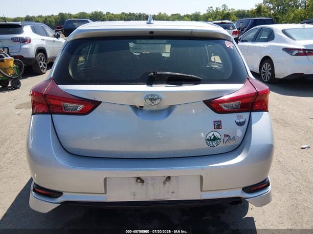 2017 TOYOTA COROLLA IM 17