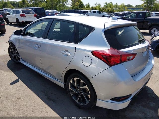 2017 TOYOTA COROLLA IM 3