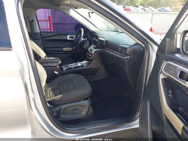 2021 FORD EXPLORER XLT 5