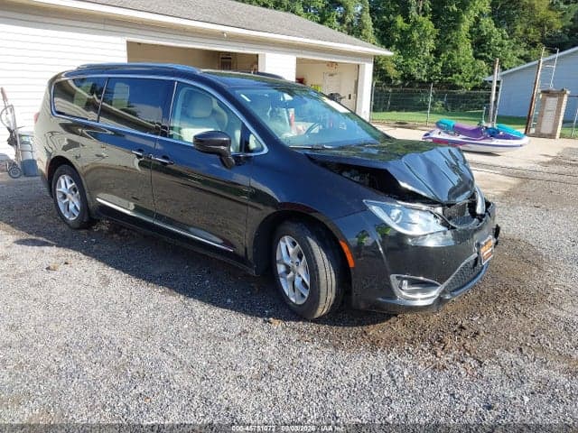 2018 CHRYSLER PACIFICA TOURING L - 1