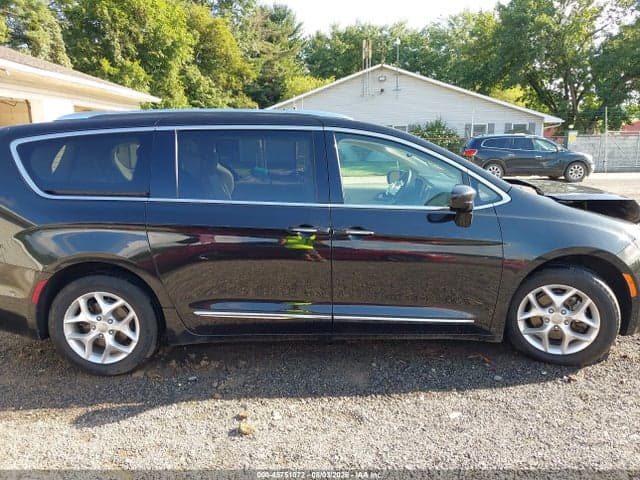 2018 CHRYSLER PACIFICA TOURING L 14