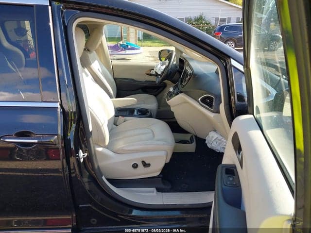 2018 CHRYSLER PACIFICA TOURING L 5