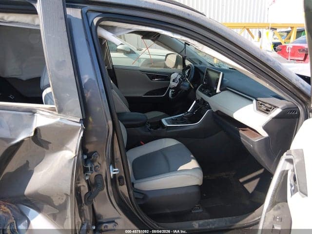 2021 TOYOTA RAV4 LIMITED 5