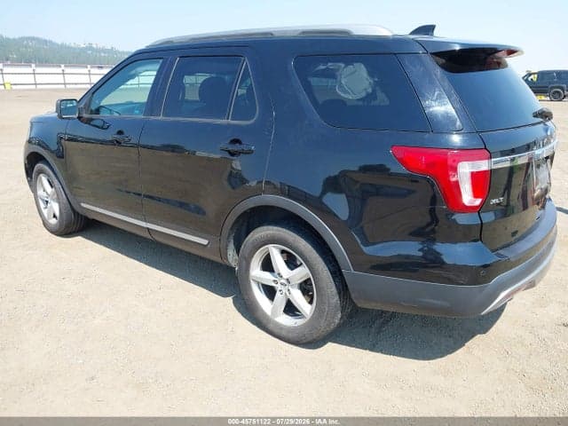 2017 FORD EXPLORER XLT 3