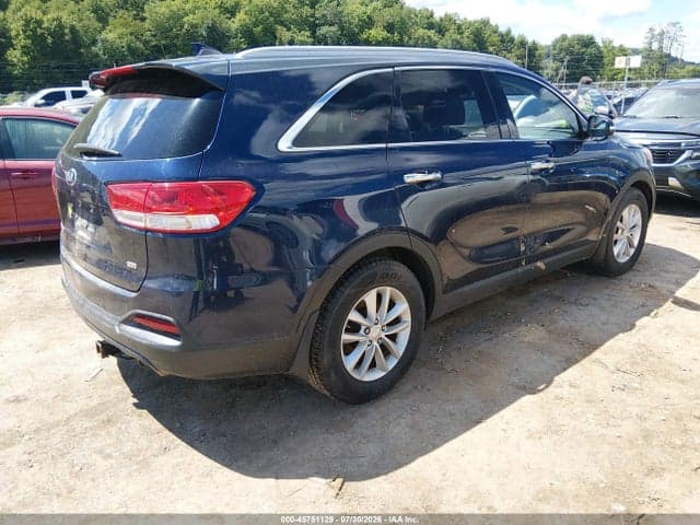 2017 KIA SORENTO 2.4L LX 4