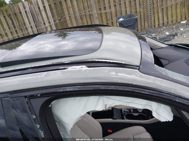 2025 VOLVO XC40 B5 PLUS DARK THEME 15