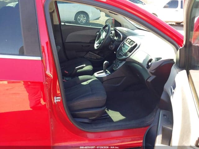 2017 CHEVROLET SONIC LT AUTO 5
