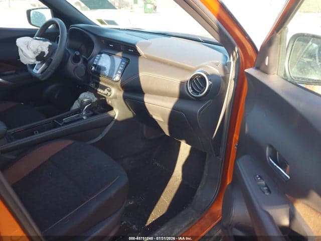 2021 NISSAN KICKS SR XTRONIC CVT 5