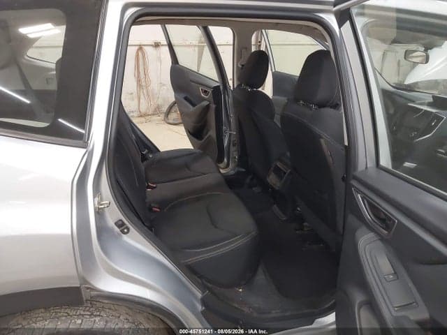 2019 SUBARU FORESTER 8