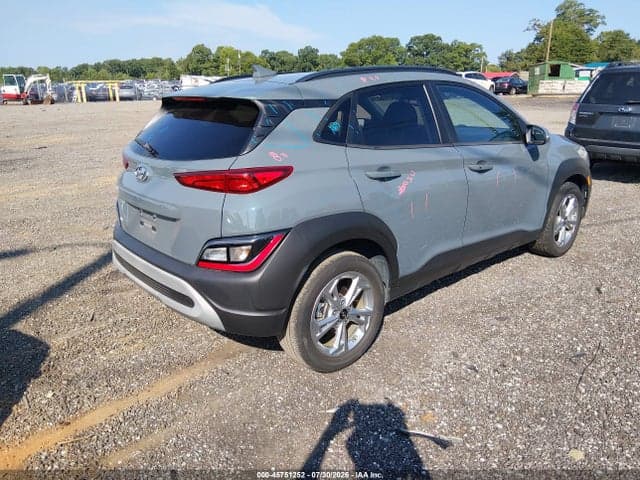 2023 HYUNDAI KONA SEL 4