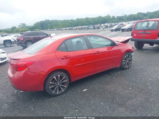 2018 TOYOTA COROLLA SE 4