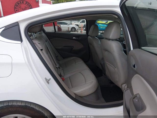 2017 CHEVROLET CRUZE LT AUTO 8