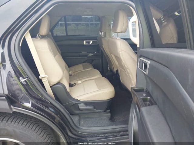 2022 FORD EXPLORER 8
