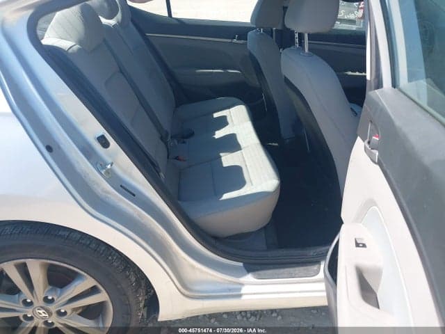 2018 HYUNDAI ELANTRA SEL 8