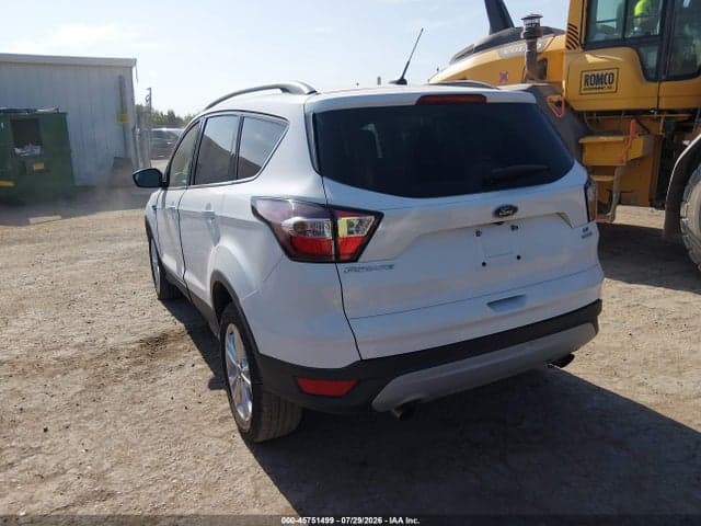 2018 FORD ESCAPE SE 3