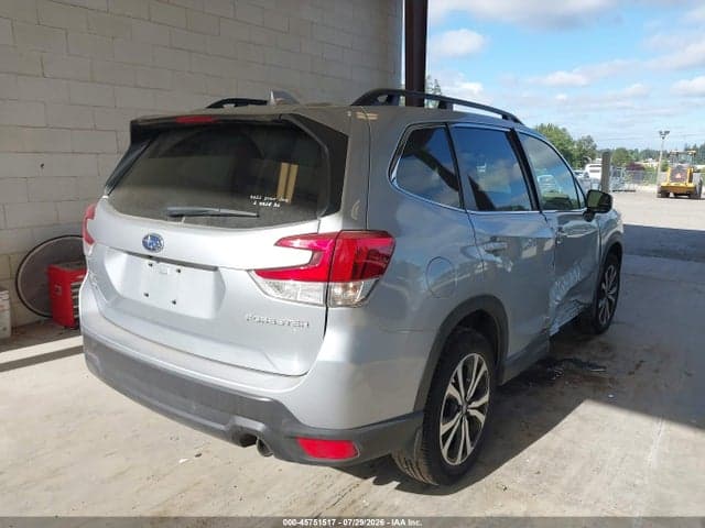 2023 SUBARU FORESTER LIMITED 4