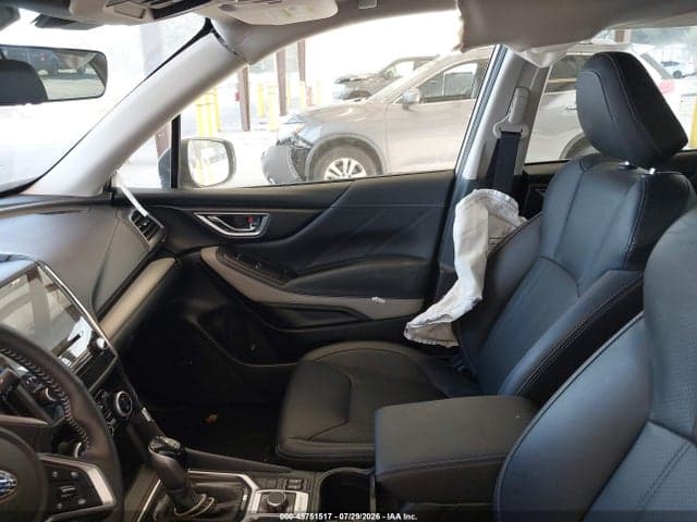 2023 SUBARU FORESTER LIMITED 5
