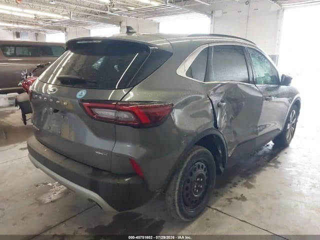 2024 FORD ESCAPE PLATINUM 4