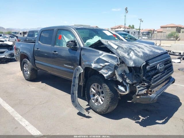 2019 TOYOTA TACOMA SR5 V6 1