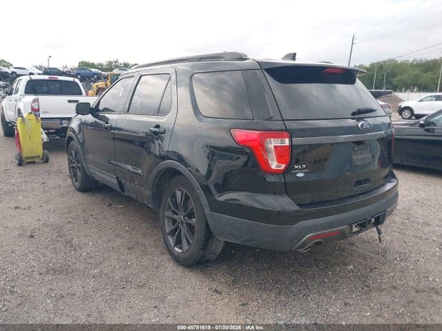 2017 FORD EXPLORER XLT 3