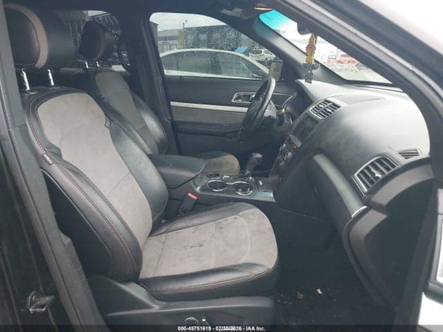 2017 FORD EXPLORER XLT 5