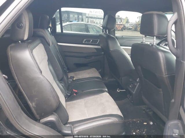 2017 FORD EXPLORER XLT 8
