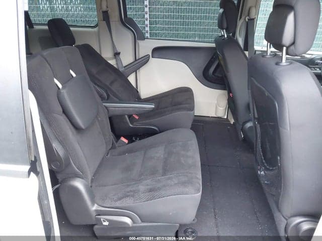2019 DODGE GRAND CARAVAN SE 8