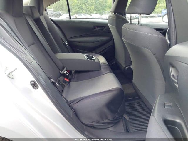 2023 TOYOTA COROLLA LE 8