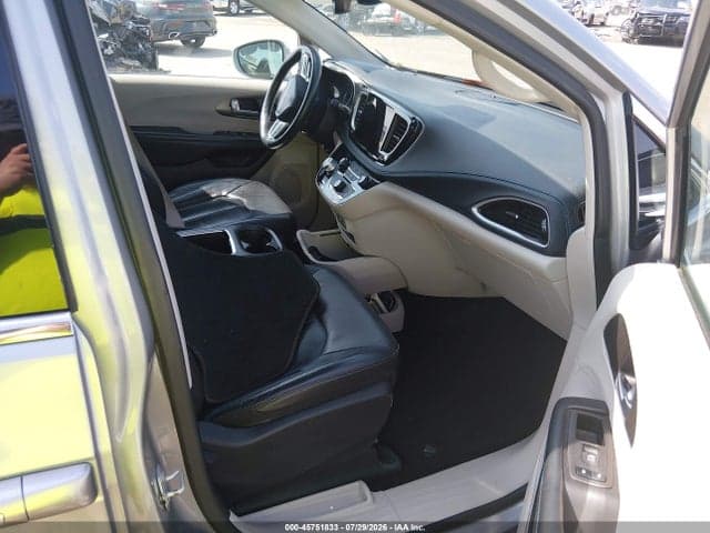 2021 CHRYSLER PACIFICA TOURING L 5