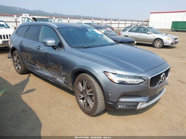2017 VOLVO V90 CROSS COUNTRY T6 - 1