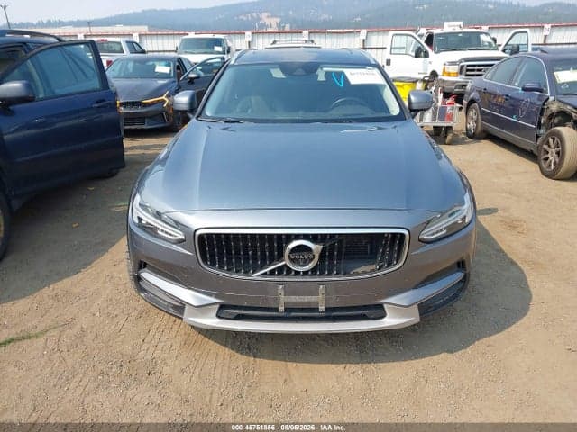 2017 VOLVO V90 CROSS COUNTRY T6 13