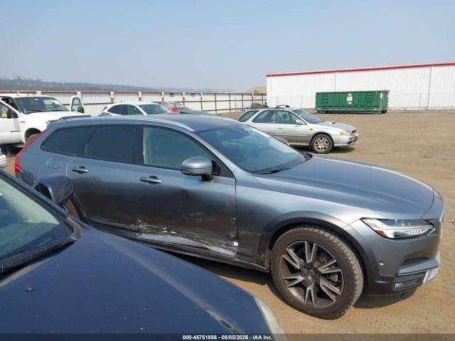 2017 VOLVO V90 CROSS COUNTRY T6 14