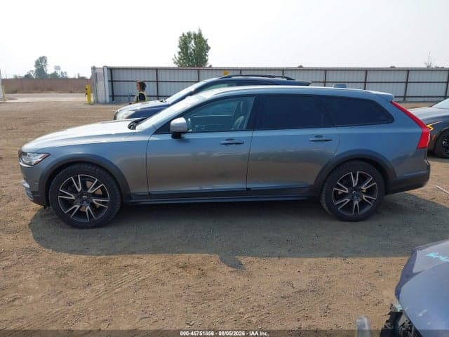 2017 VOLVO V90 CROSS COUNTRY T6 15