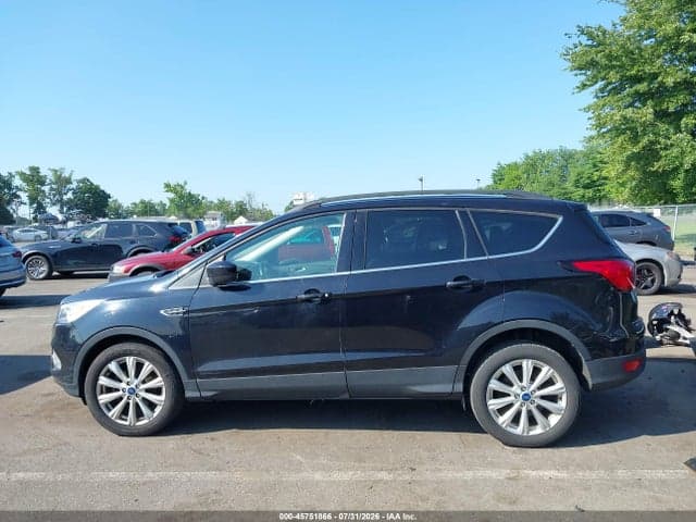 2019 FORD ESCAPE SEL 14