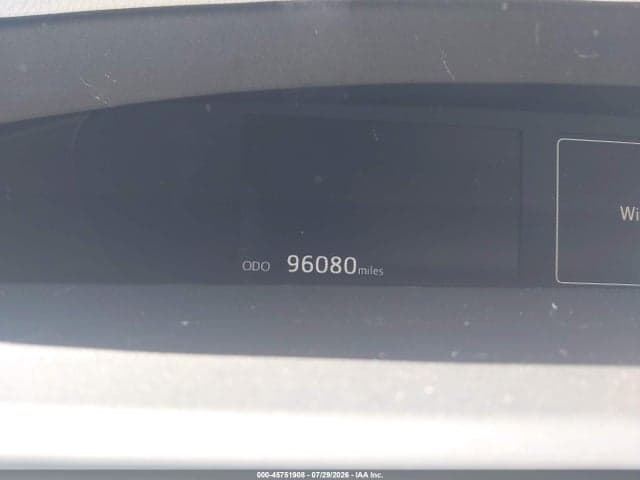 2017 TOYOTA PRIUS THREE 7