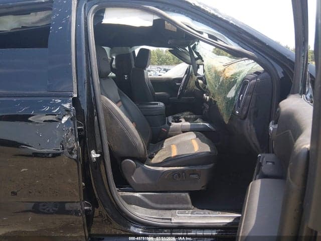 2021 GMC SIERRA 1500 4WD SHORT BOX AT4 5