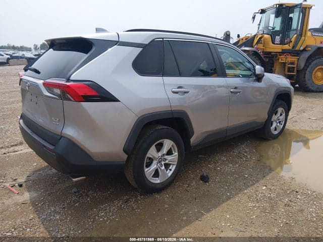 2021 TOYOTA RAV4 XLE 4