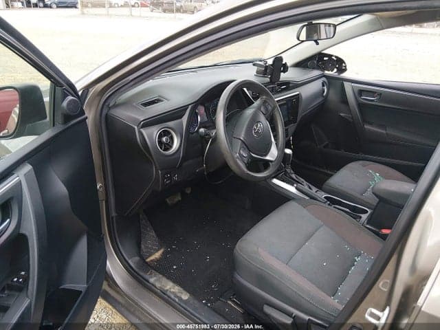 2017 TOYOTA COROLLA LE 5