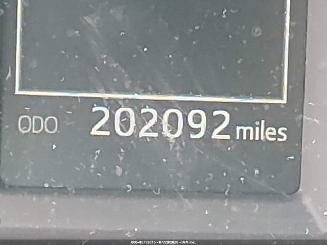 2017 TOYOTA RAV4 XLE 15
