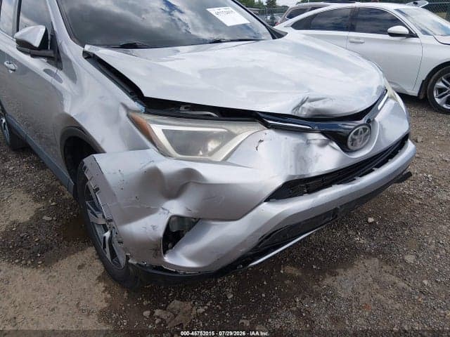 2017 TOYOTA RAV4 XLE 6