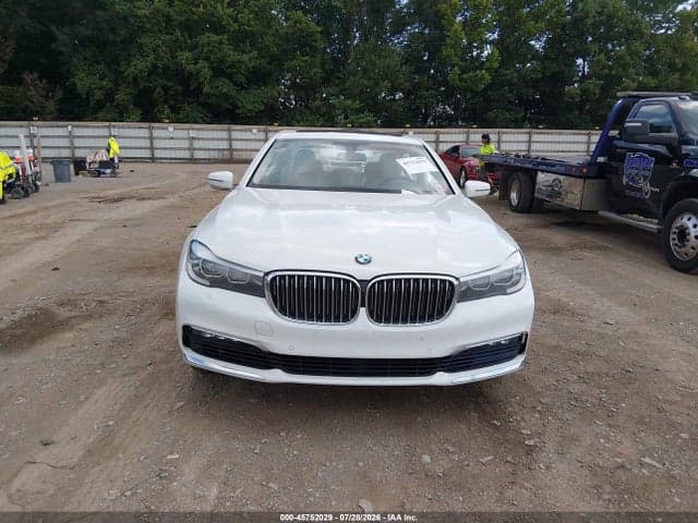 2017 BMW 740I 12