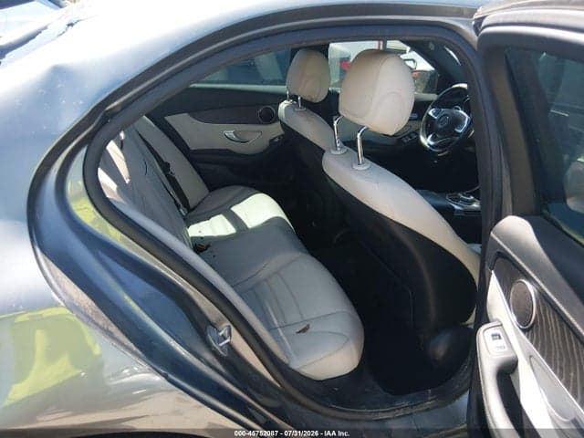 2017 MERCEDES-BENZ C 300 SPORT 8