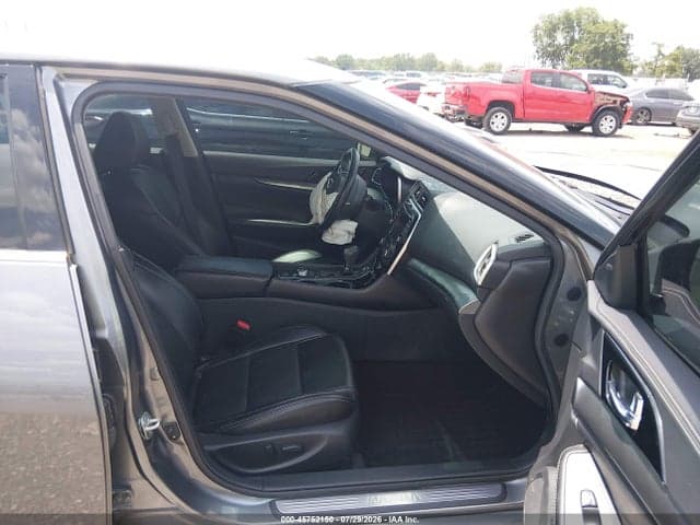 2021 NISSAN MAXIMA SV XTRONIC CVT 5