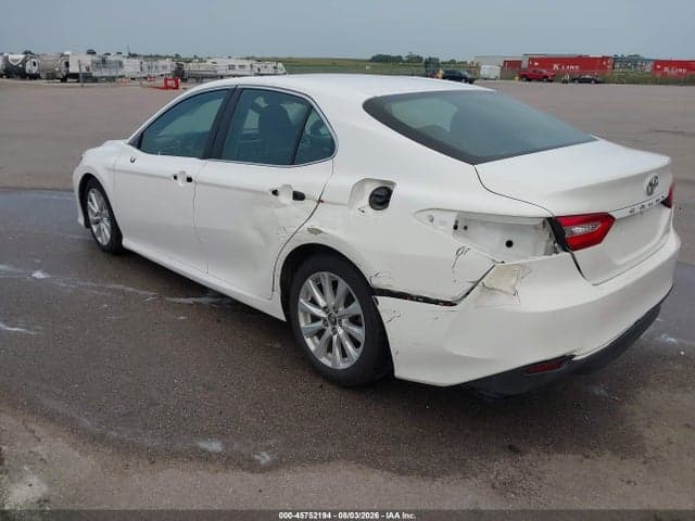 2018 TOYOTA CAMRY LE 6