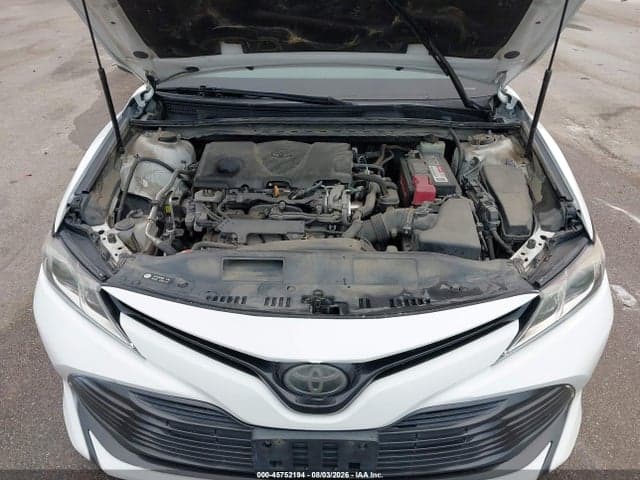 2018 TOYOTA CAMRY LE 10